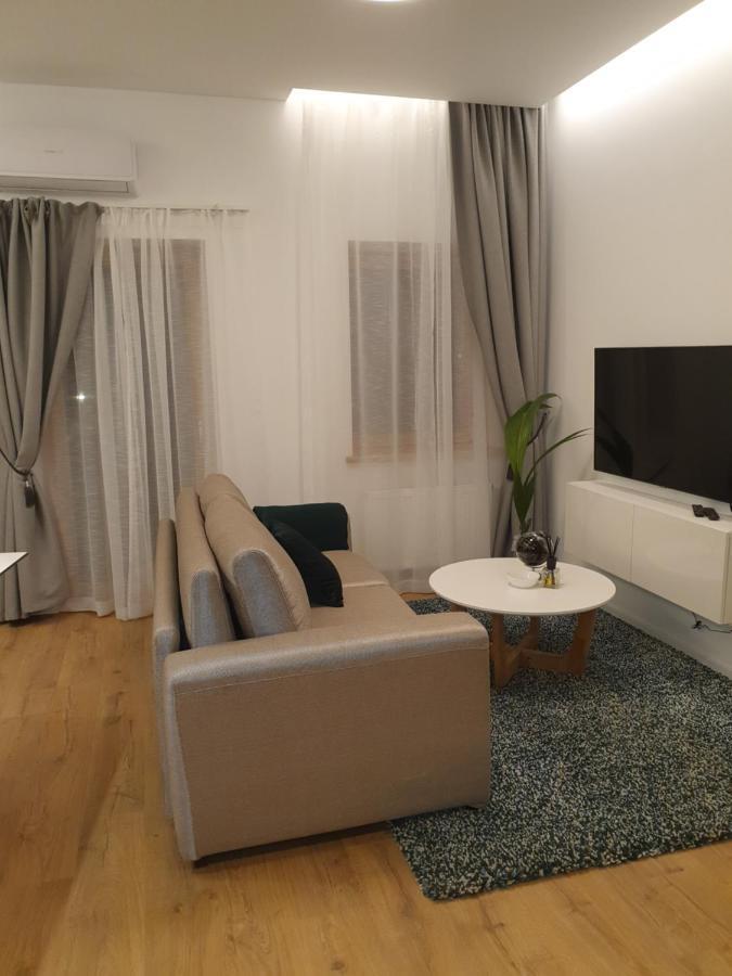 Smaragdo Apartamentai Kaunas Extérieur photo
